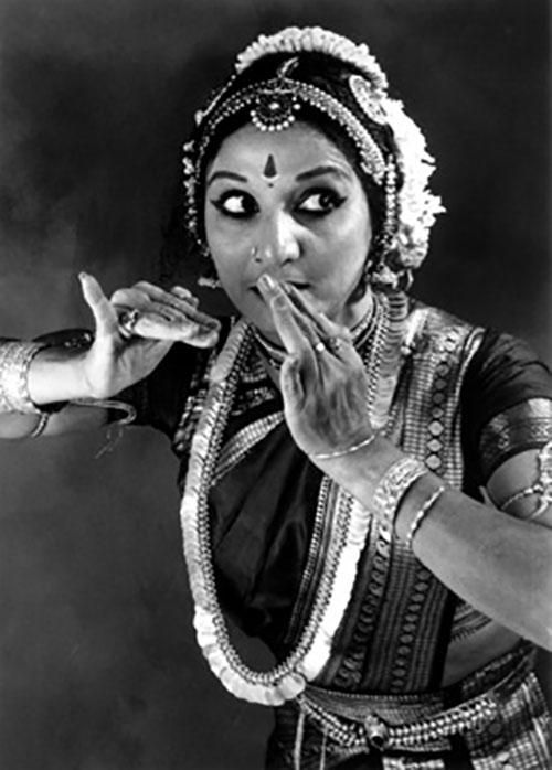 Menaka Thakkar, Indian Dance Adavus artist featured at Pulse Ontario Dance Conference